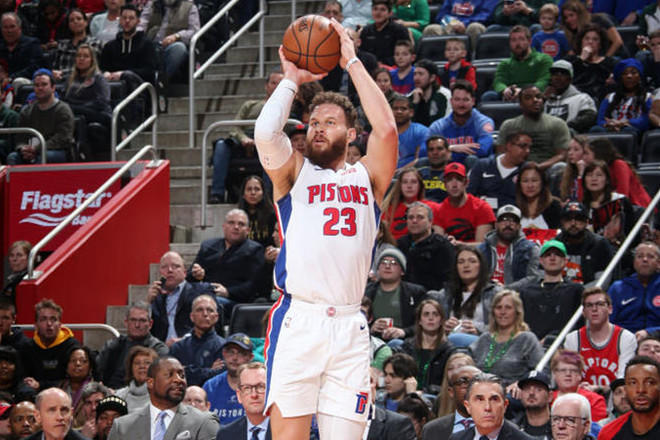 英超赛场上 英超赛场上