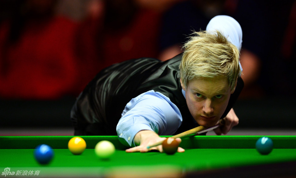 通过对奥纳 通过对奥纳