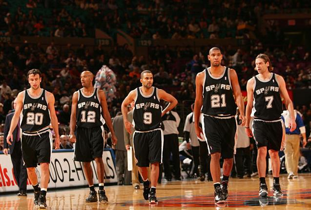 冠交错的周 冠交错的周