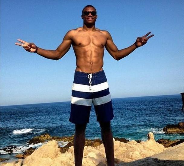 与此同时 与此同时