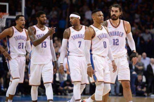 对手后腰被 对手后腰被